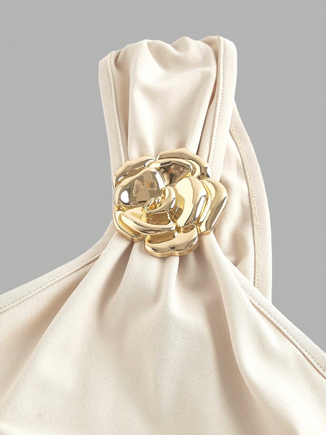 PA2083 || Gold Color Brooch Decor Asymmetric Neck Ruched Fishtail Skirt