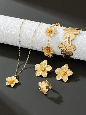 WZ0003	Summer Vacation Elegant Floral 5-Petal Pendant Necklace, 1 Pair Earrings, 1 Necklace, 1 Bracelet, 1 Ring Set - Suitable For Weddings, Engagements, Dates, Parties, Fashionable Women Jewelry Gift For Couples